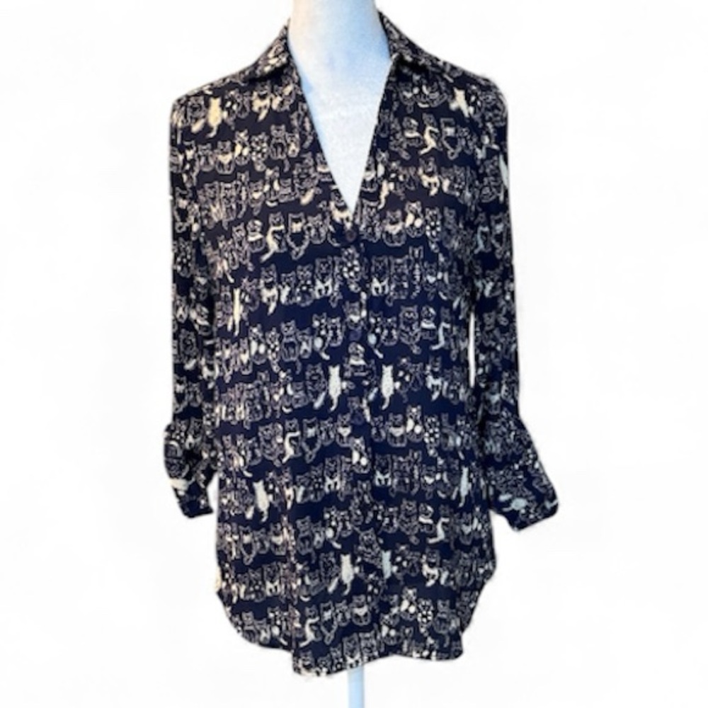 Le Lis Woman’s‎ Cat Print Blouse Size Small